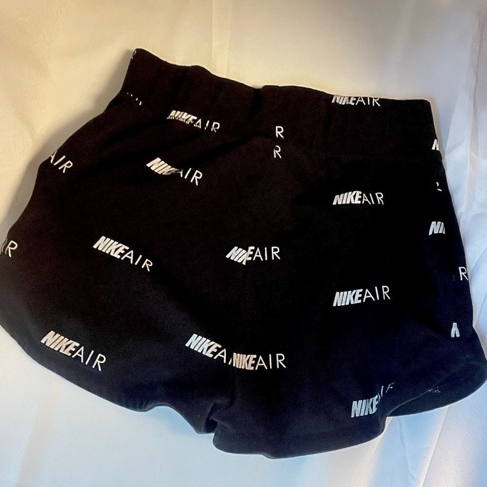 Nike Air Women's Black Athletic Shorts - Picture 3 of 3